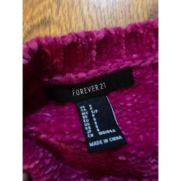 Forever 21, women's fuchsia long sleeve cropped pulloever sweater size small - Picture 4 of 7